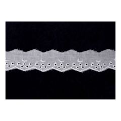 **-Broderie Anglaise Lace 27 4m X 25mm :: White-** ##-Essential Trimmings ET418-WHT-##