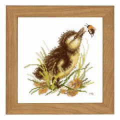**-Lanarte PN-0146977 Duckling And Bumble Bee Counted Cross Stitch Kit-** ##-Lanarte PN-0146977-##