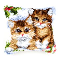 **-Latch Hook Cushion: Snow Cats-** ##-Vervaco PN-0145251-##