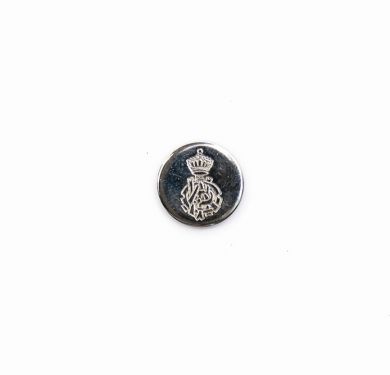 <strong>Metal Buttons 2B/1741</strong> <em>Crendon Buttons 2B--219</em>