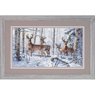 <strong>Woodland Winters Cross Stitch Kit</strong> <em>Dimensions D35130</em>