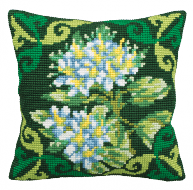 <strong>Green Ledum Cushion Kit</strong> <em>Collection D'Art CD5125</em>