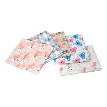 <strong>Balloon Ride Themed Pack of 5 Cotton Fat Quarters</strong> <em>Sewing Online FA219</em>