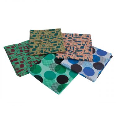 <strong>Olde World Fashion Themed Pack of 5 Cotton Fat Quarters</strong> <em>Sewing Online FA241</em>