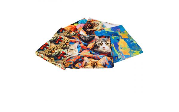 <strong>Purrfectly Playful Design Fat Quarter Bundle -Pack of 5 Cotton Fat Quarters</strong> <em>Sewing Online FE0148</em>