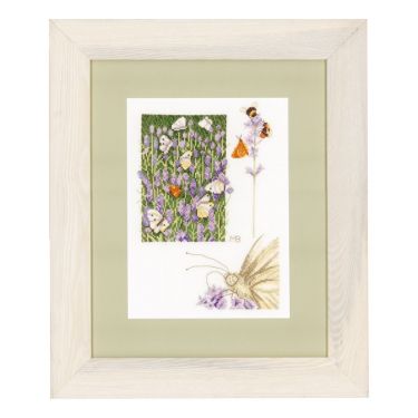 <strong>Counted Cross Stitch Kit: Lavender Field (Evenweave)</strong> <em>Lanarte PN-0146979</em>