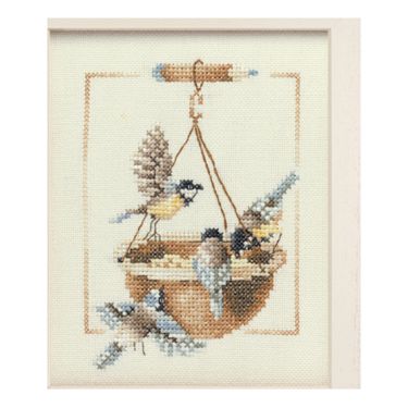 <strong>Lanarte PN-0007976 Feeding Dish With Birds Counted Cross Stitch Kit</strong> <em>Lanarte PN-0007976</em>