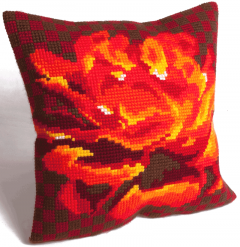 Velvet Rose Cushion Kit Collection D'Art CD5106