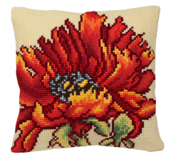 Delicious Poppy Cushion Kit Collection D'Art CD5166