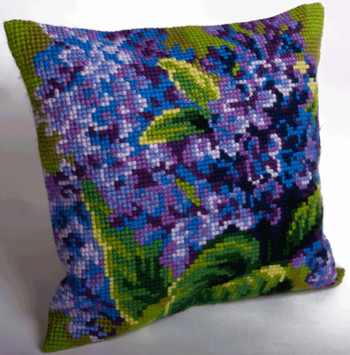 <strong>Single Lilac Cushion Kit</strong> <em>Collection D'Art CD5066</em>