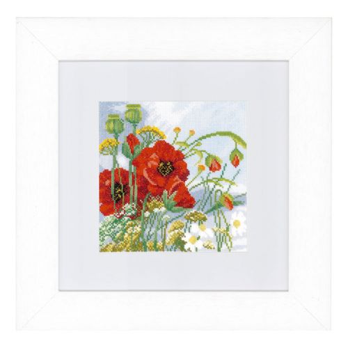 <strong>Counted Cross Stitch Kit: Poppies (Evenweave)</strong> <em>Lanarte PN-0146360</em>