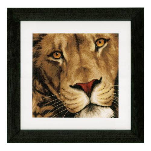 <strong>Counted Cross Stitch Kit: King of Animals (Aida)</strong> <em>Lanarte PN-0154980</em>