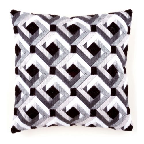 <strong>Long Stitch Cushion: Black & White</strong> <em>Vervaco PN-0148243</em>
