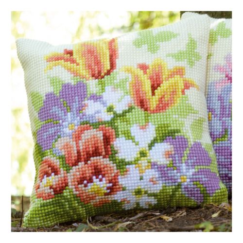 <strong>Cross Stitch Cushion: Spring Flowers</strong> <em>Vervaco PN-0148459</em>