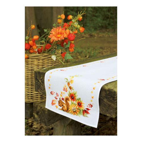 <strong>Counted Cross Stitch Table Runner: Squirrel in Autumn</strong> <em>Vervaco PN-0149901</em>