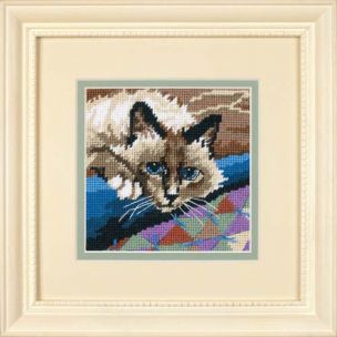 Cuddly Cat Needlepoint/Tapestry Kit Dimensions D07228