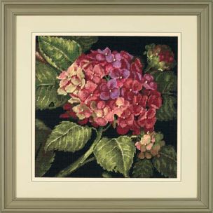 Hydrangea Bloom Needlepoint/Tapestry Kit Dimensions D20053