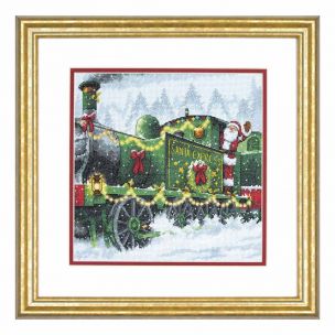 Counted Cross Stitch: Santa Express Dimensions D70-08918