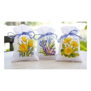 Counted Cross Stitch Kit: PP Bag: Spring Flowers Vervaco PN-0147592