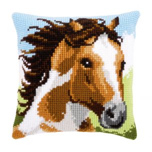 Cross Stitch Cushion: Fiery Stallion Vervaco PN-0151037